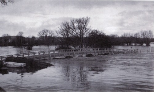 The foot bridge.jpg